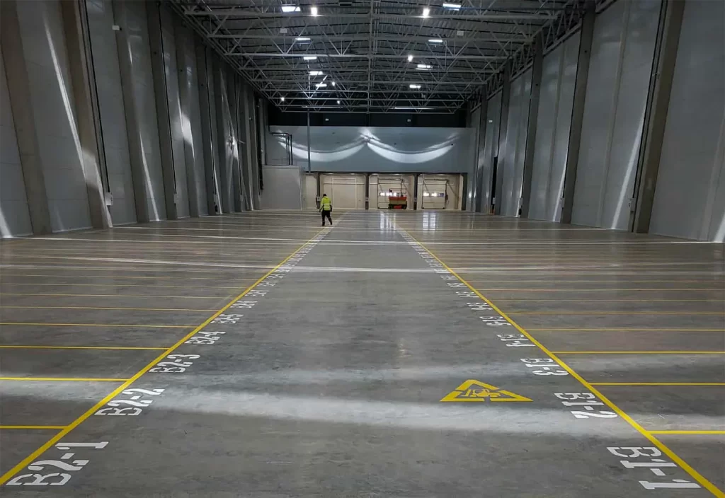 12 000 kv. m logistikos sandėlio ženklinimo ir logistikos navigacijos sprendimų įgyvendinimas, Kauno LEZ